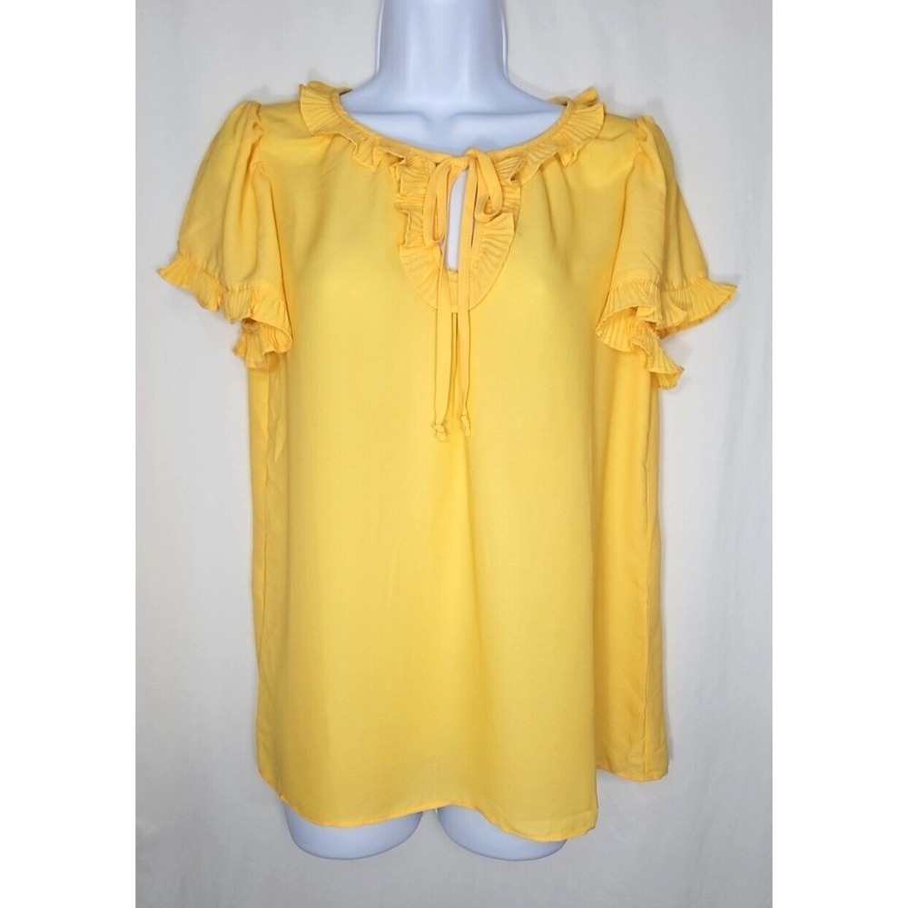 Max Studio Women's‎ Cornsilk Yellow Short Sleeve Blouse Size Small NWT